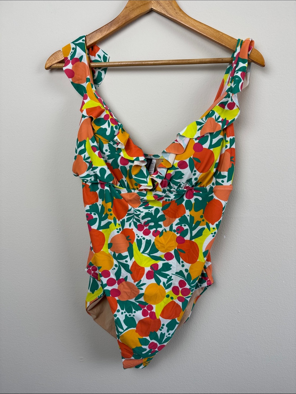 J. Crew Floral Fruity One Piece Ruffle Swimsuit. Size XL.